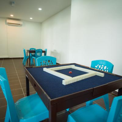 Molek Regency 22